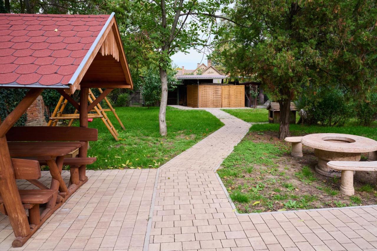 Kölcsey Vendégház Hódmezővásárhely Exterior foto
